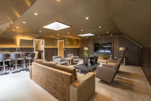 Dining room, Interior, Living room, Recessed Lighting, Wooden Walls