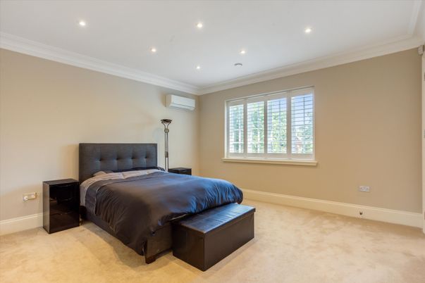 Bedroom, Interior, Recessed Lighting