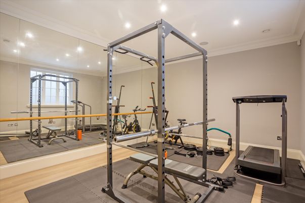 Fitness Equipment, Interior, Recessed Lighting, Wood Texture Flooring