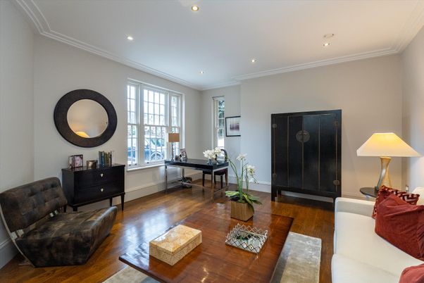 Home Office, Interior, Living room, Recessed Lighting, Wood Texture Flooring