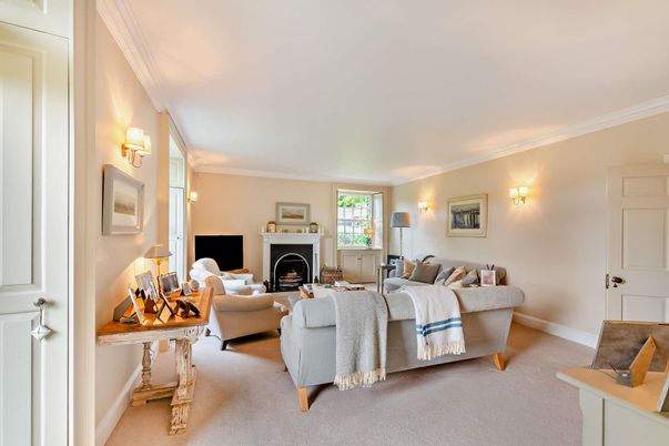 Fireplace, Interior, Living room