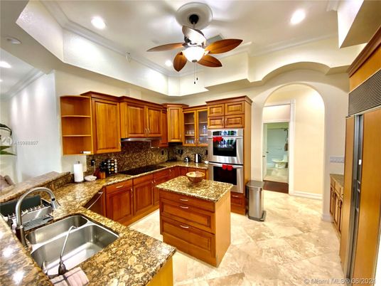 Interior, Kitchen, Recessed Lighting
