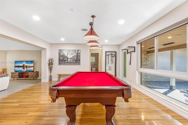 Billiard Table, Game Room, Interior, Pendant Lights, Recessed Lighting, Wood Texture Flooring