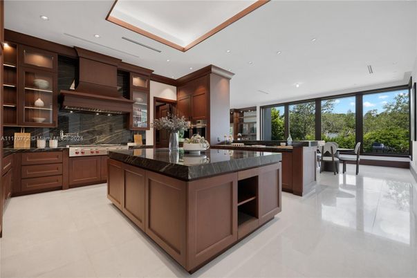 Dining room, Interior, Kitchen, Recessed Lighting