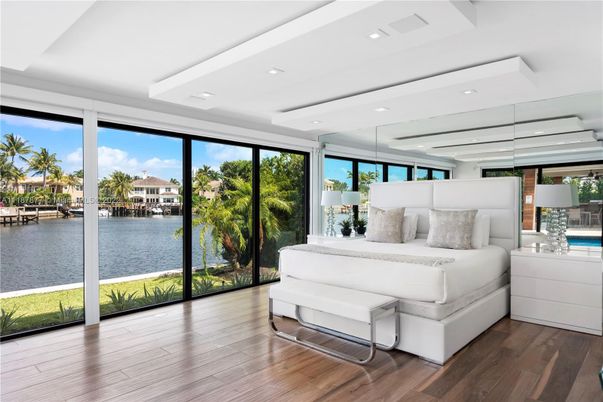 Bedroom, Interior, Recessed Lighting, Water, Wood Texture Flooring