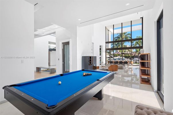 Billiard Table, Game Room, Interior, Recessed Lighting