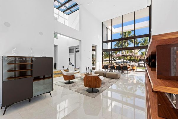 Dining room, Interior, Living room, Recessed Lighting