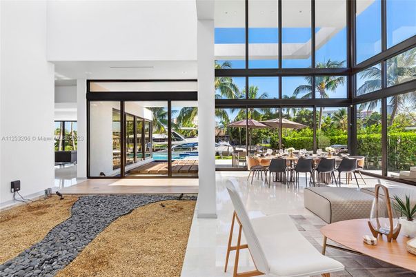 Dining room, Interior, Sun Room