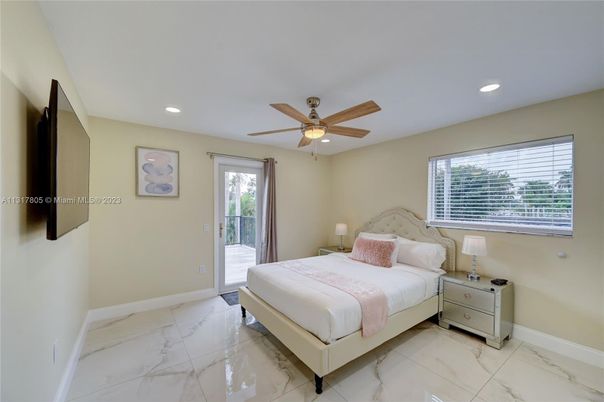Bedroom, Interior, Marble, Recessed Lighting