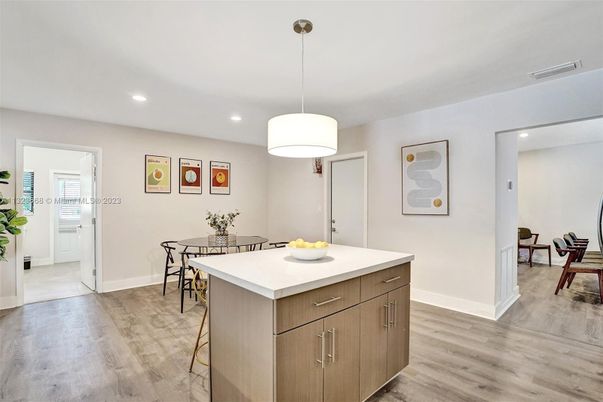 Dining room, Interior, Pendant Lights, Recessed Lighting, Wood Texture Flooring