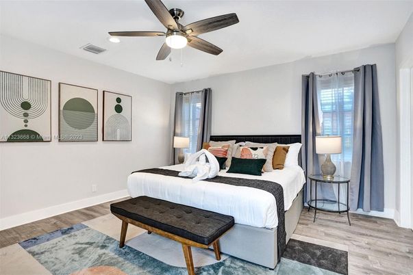 Bedroom, Interior, Recessed Lighting, Wood Texture Flooring