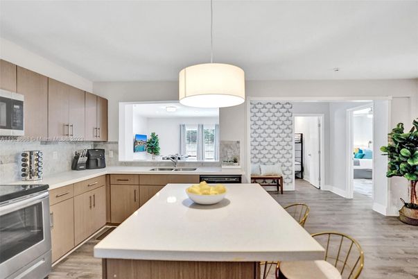 Interior, Kitchen, Pendant Lights, Wood Texture Flooring