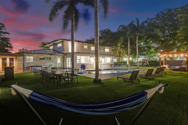 Backyard, Exterior, Pool