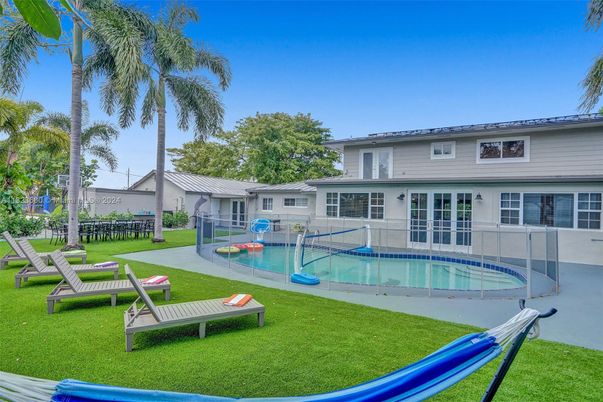 Backyard, Exterior, Pool