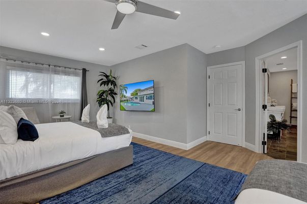 Bedroom, Interior, Recessed Lighting, Wood Texture Flooring