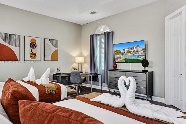 Bedroom, Home Office, Interior