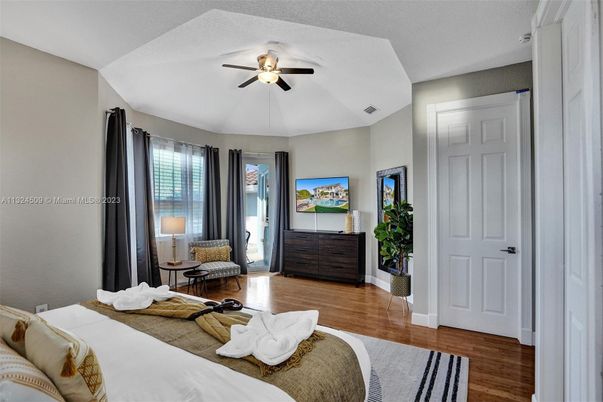 Bedroom, Interior, Wood Texture Flooring