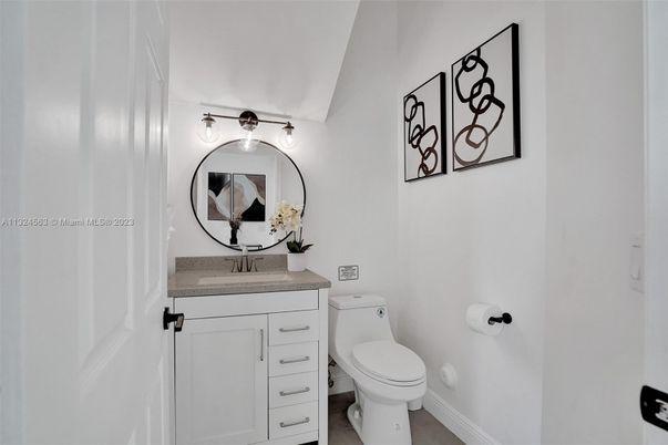 Bathroom, Interior