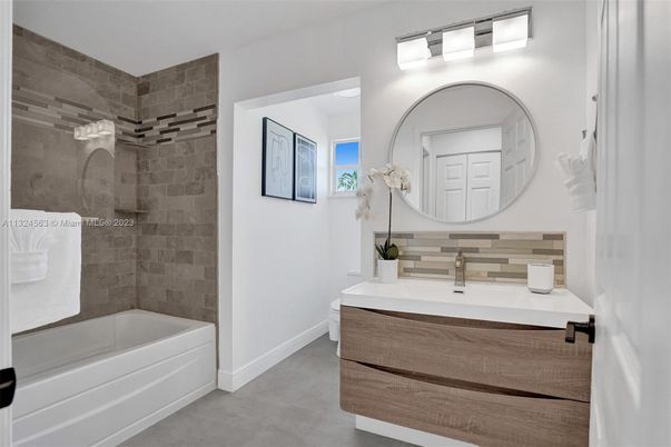 Bathroom, Interior, Stone Walls