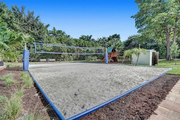Backyard, Exterior, Playground