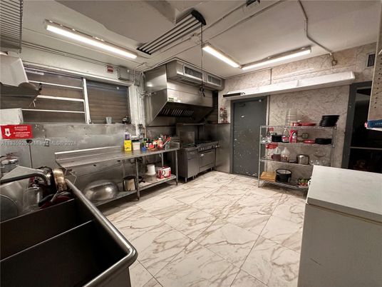 Interior, Kitchen, Marble, Stainless Steel Appliances