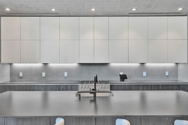 Interior, Kitchen, Recessed Lighting