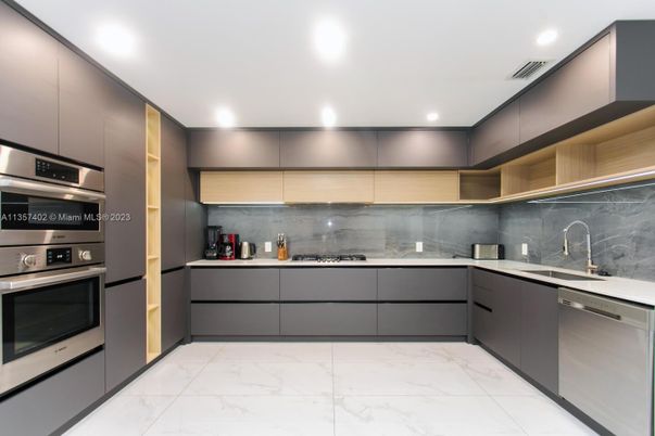 Interior, Kitchen, Marble, Recessed Lighting, Stainless Steel Appliances