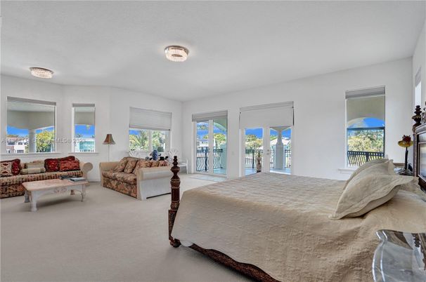 Bedroom, Interior, Living room