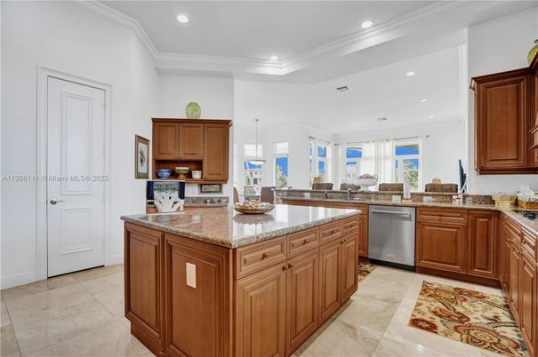 Interior, Kitchen, Pendant Lights, Recessed Lighting