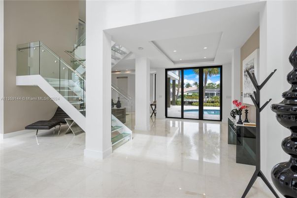 Interior, Recessed Lighting