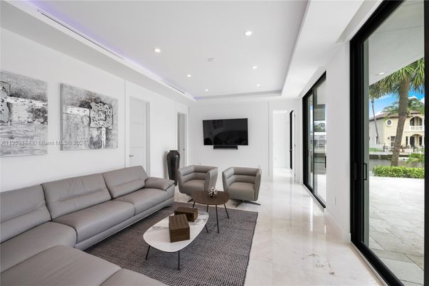 Interior, Living room, Recessed Lighting
