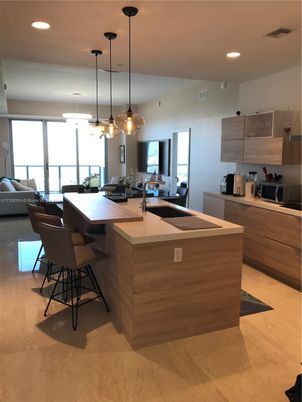 Dining room, Interior, Kitchen, Pendant Lights, Recessed Lighting, Stainless Steel Appliances