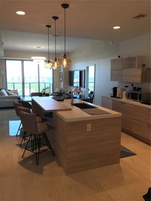 Dining room, Interior, Kitchen, Pendant Lights, Recessed Lighting, Stainless Steel Appliances