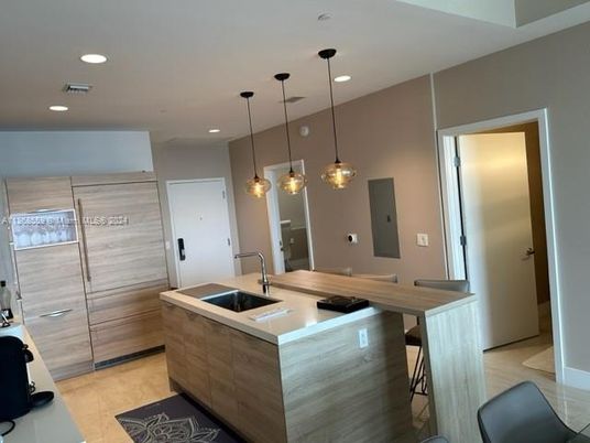 Interior, Kitchen, Pendant Lights, Recessed Lighting