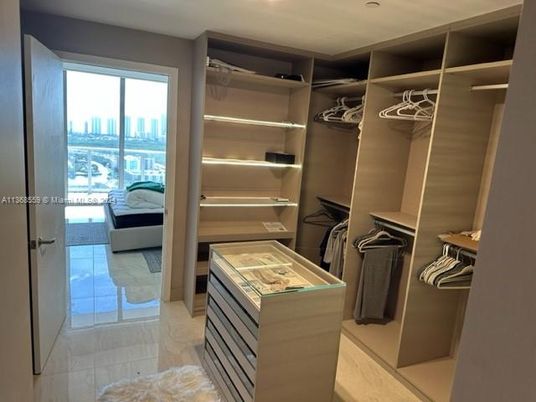 Interior, Recessed Lighting, Walk-in Closets