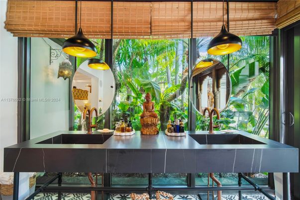 Interior, Pendant Lights