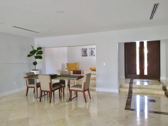 Dining room, Interior, Recessed Lighting