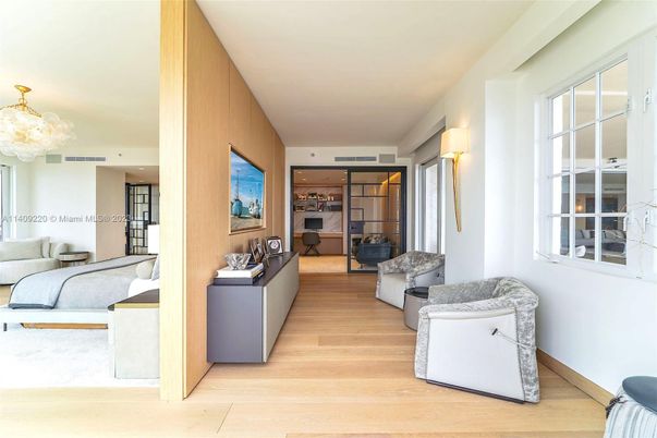Chandelier, Interior, Recessed Lighting, Wood Texture Flooring
