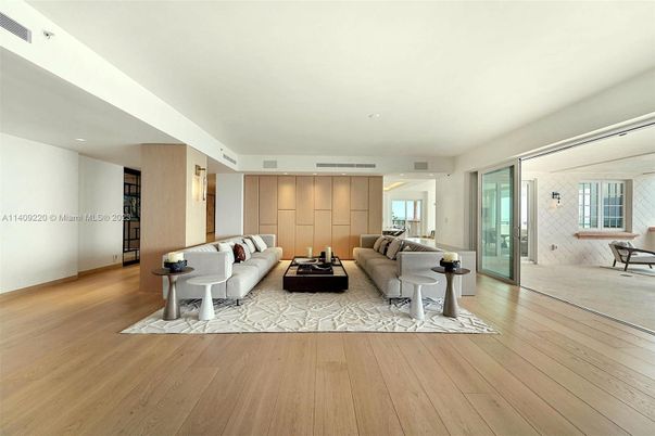 Interior, Living room, Recessed Lighting, Stone Walls, Wood Texture Flooring