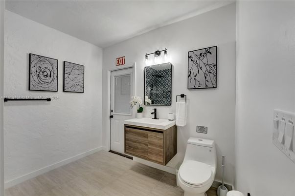 Bathroom, Interior