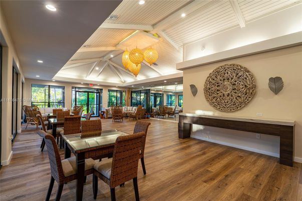 Chandelier, Dining room, Interior, Living room, Recessed Lighting, Wood Texture Flooring