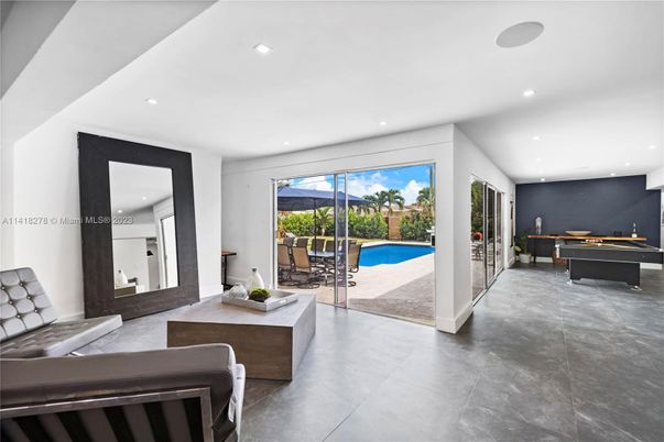 Billiard Table, Game Room, Interior, Recessed Lighting