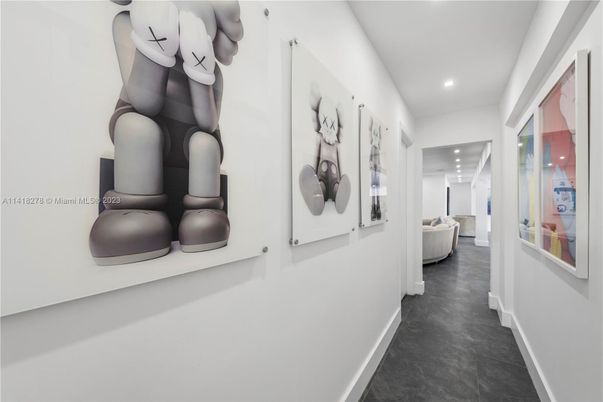 Interior, Recessed Lighting