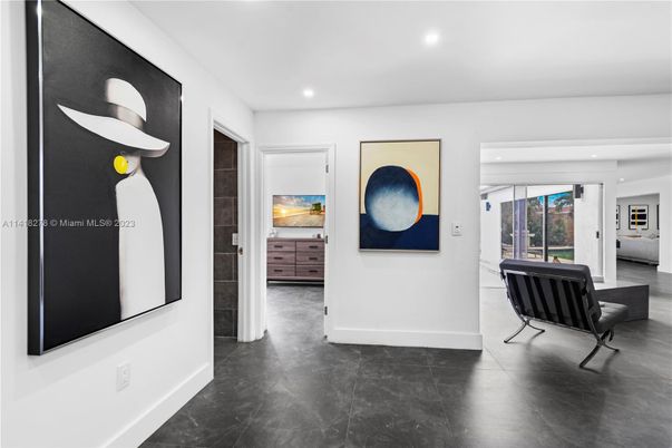 Interior, Recessed Lighting