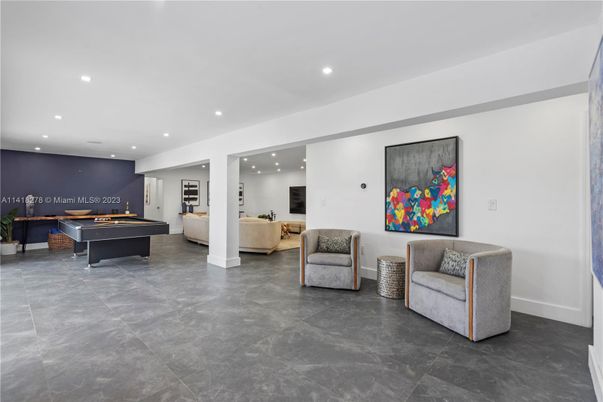 Billiard Table, Game Room, Interior, Living room, Recessed Lighting