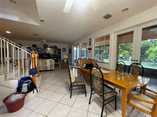 Dining room, Interior, Recessed Lighting