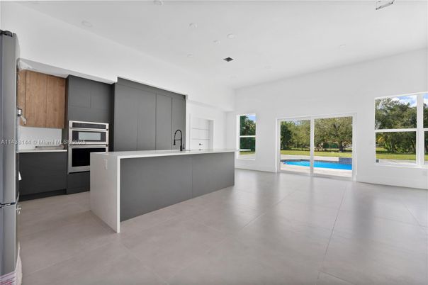 Interior, Kitchen, Recessed Lighting