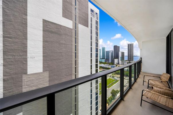 Interior, Other, Skyline