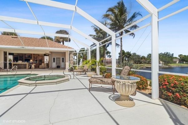 Glass Ceilings, Interior, Pool, Sun Room, Water