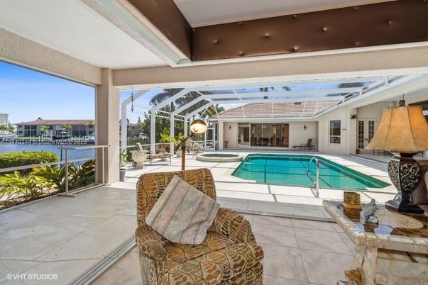 Glass Ceilings, Interior, Pool, Sun Room, Water
